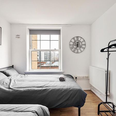 Sleek Shoreditch Hideout - 2 Bed Gem With Balcony In Central London Luaran gambar