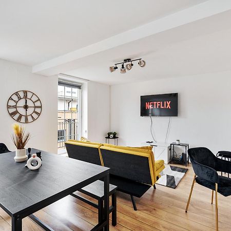 Sleek Shoreditch Hideout - 2 Bed Gem With Balcony In Central London Luaran gambar