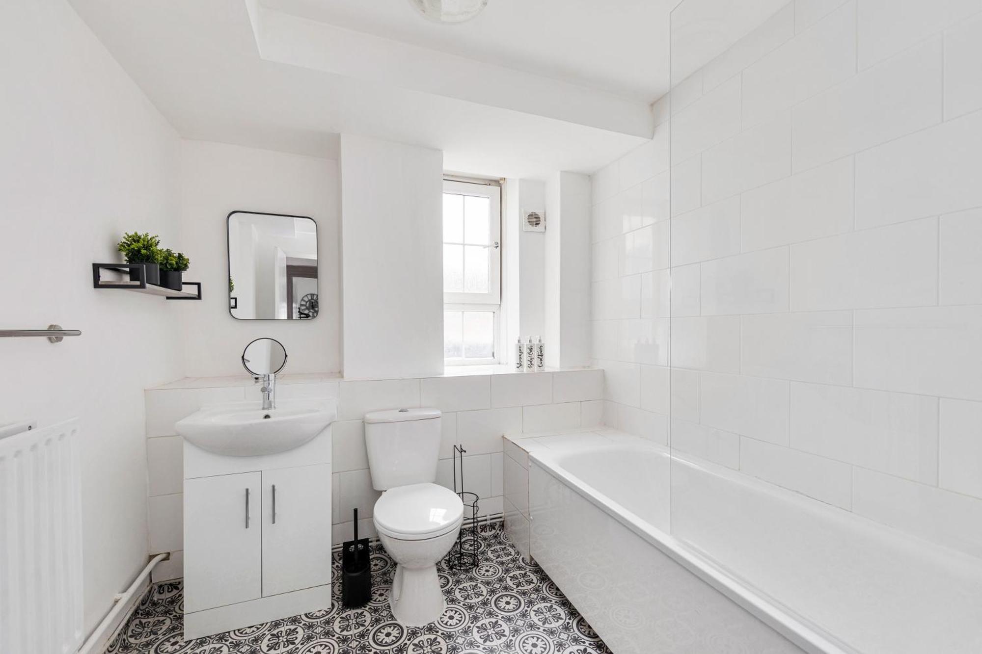 Sleek Shoreditch Hideout - 2 Bed Gem With Balcony In Central London Luaran gambar